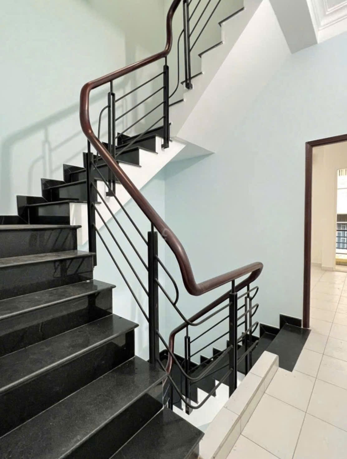 Nhà thuê tại Đường Nguyễn Trãi, Quận 5