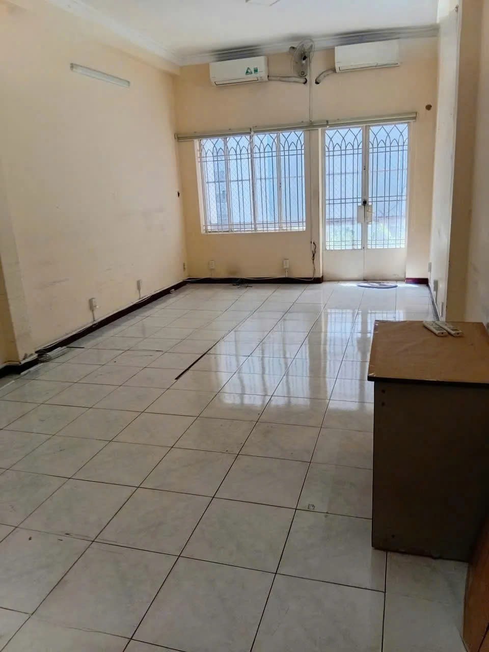 Đường Sư Vạn Hạnh